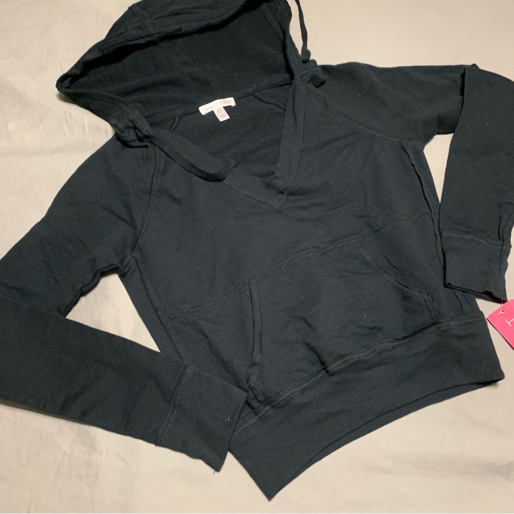 Women's Black Hoodie Top Lightweight Sweatshirt Cotton Small‎ NWT Jr Small